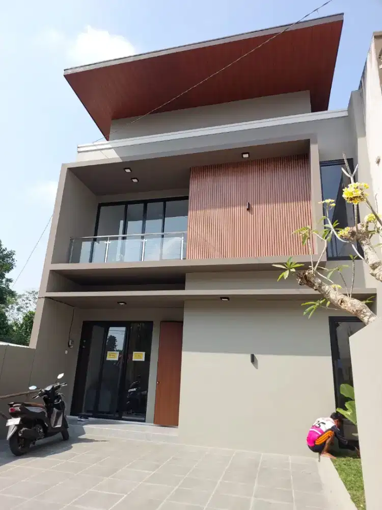 Jual Rumah di Wedomartani Dekat Stadiun Maguwoharjo