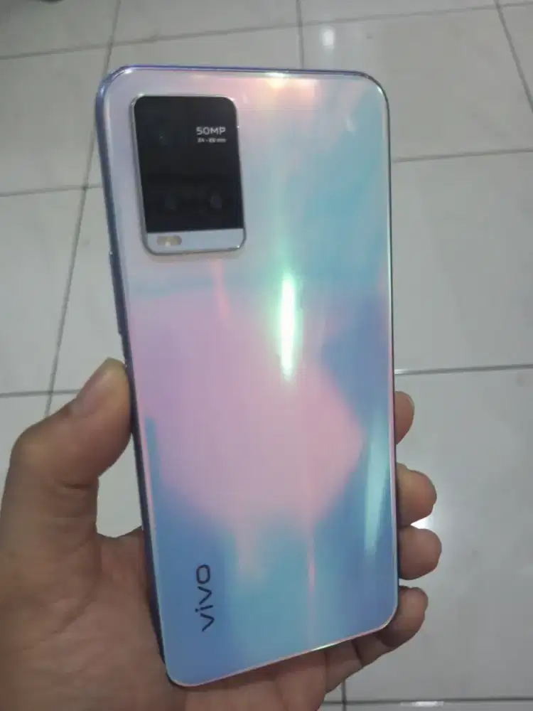 Vivo Y21S ORI Perfect 128Gb/Ram5(4+1Gb)Pearl white#Golden ponsel