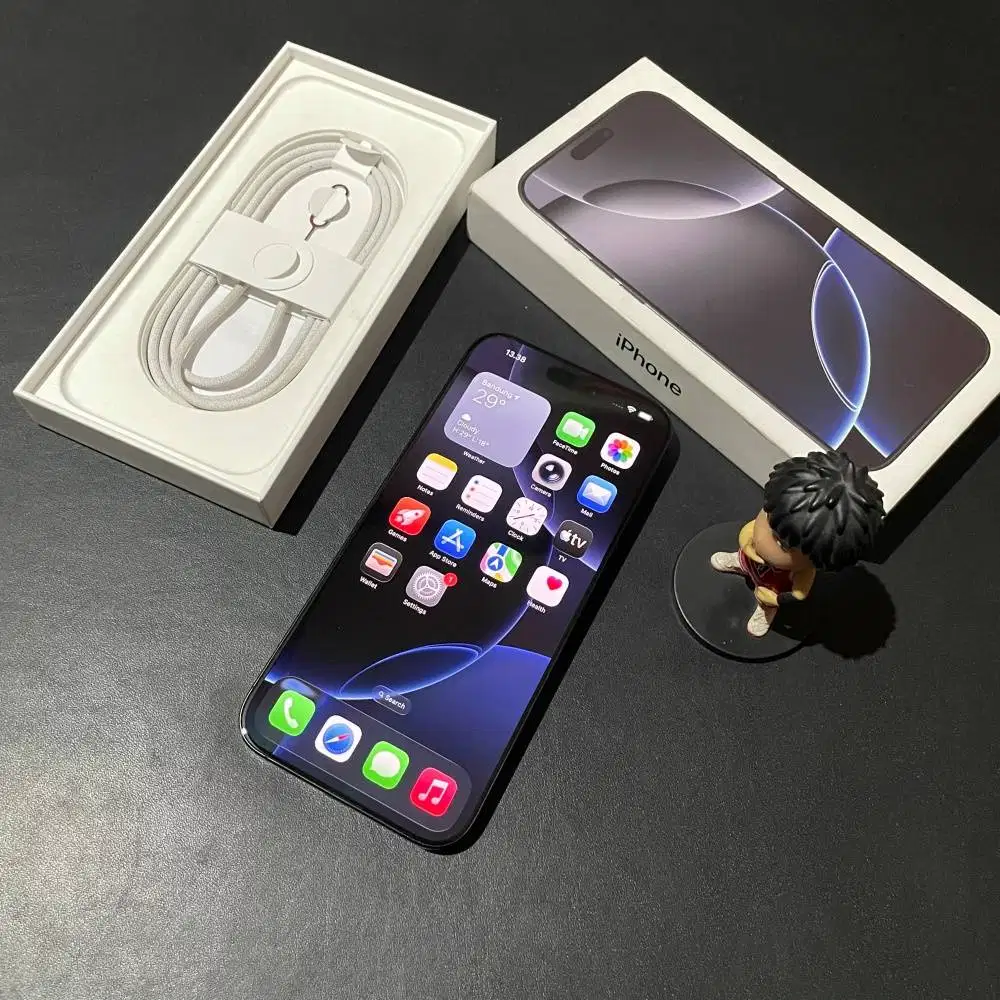 iPhone 16 Pro Max 256gb Garansi iBox Black Titanium Fullset Original