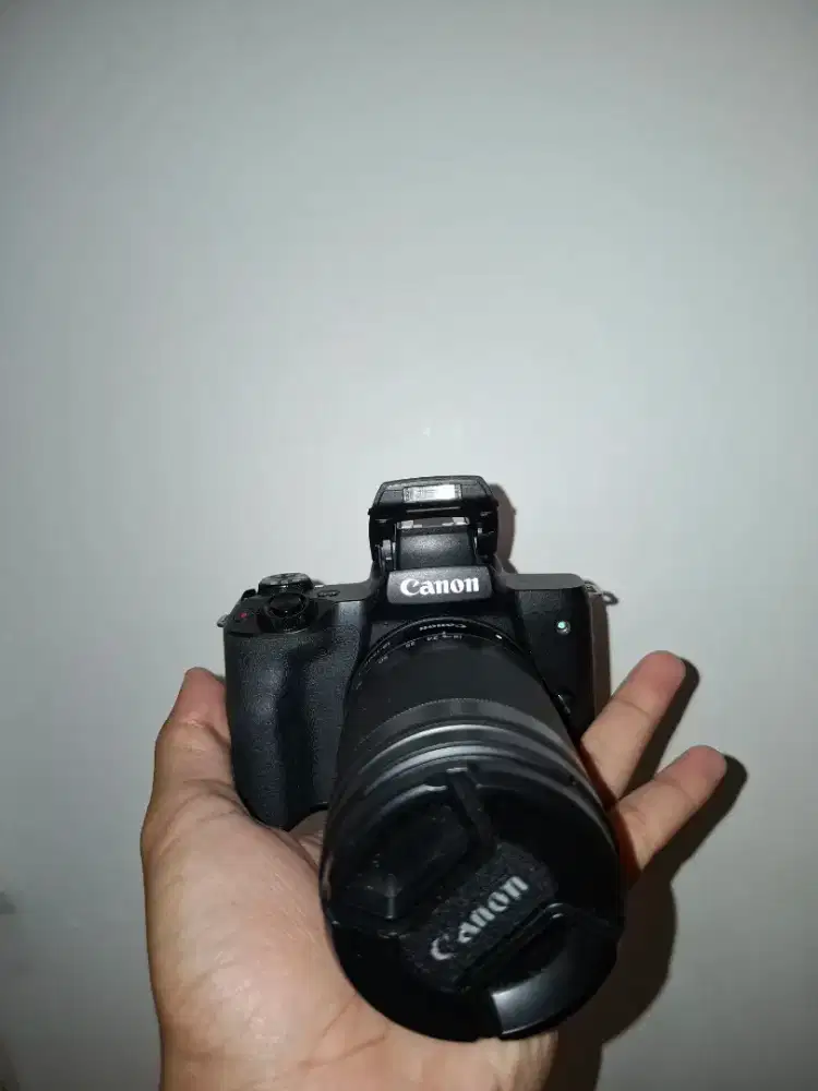 Canon EOS M50 Mark II lensa 18-150mm