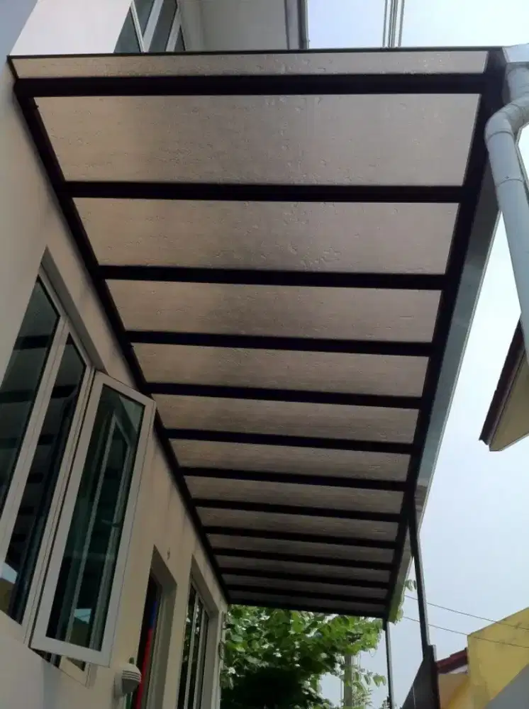 Kanopi atap polycarbonate