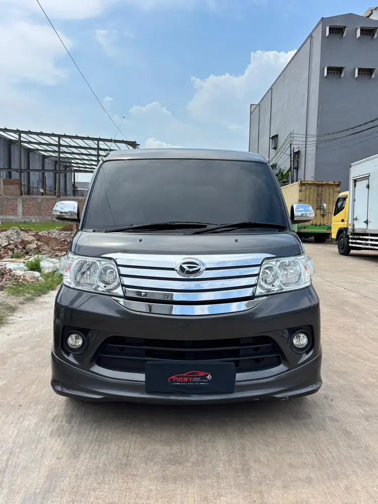Daihatsu Luxio 1.5 X 2019 Automatic ( Abu Abu Metalik )