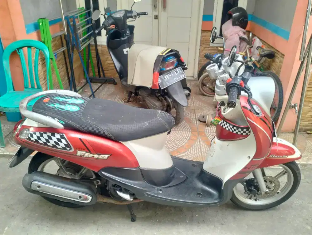 YAMAHA FINO 2012 MOTOR BISA TUKER-TAMBAH GAN