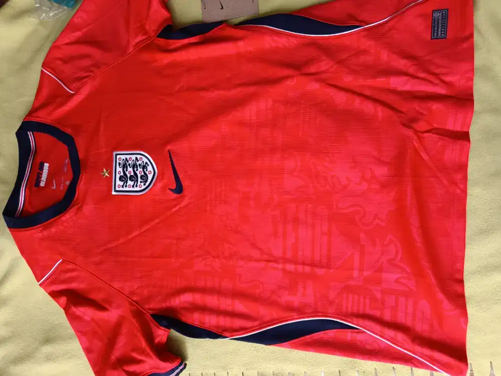 England away World Cup 2026 jersey