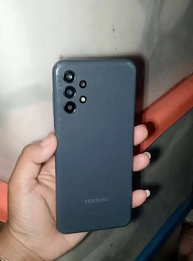 Samsung galaxy A13 ram 6+6/128 nomines ori.