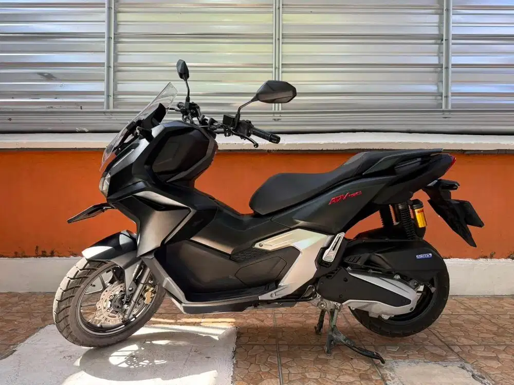 Honda ADV 160 ABS pemakaian 3 bln!!