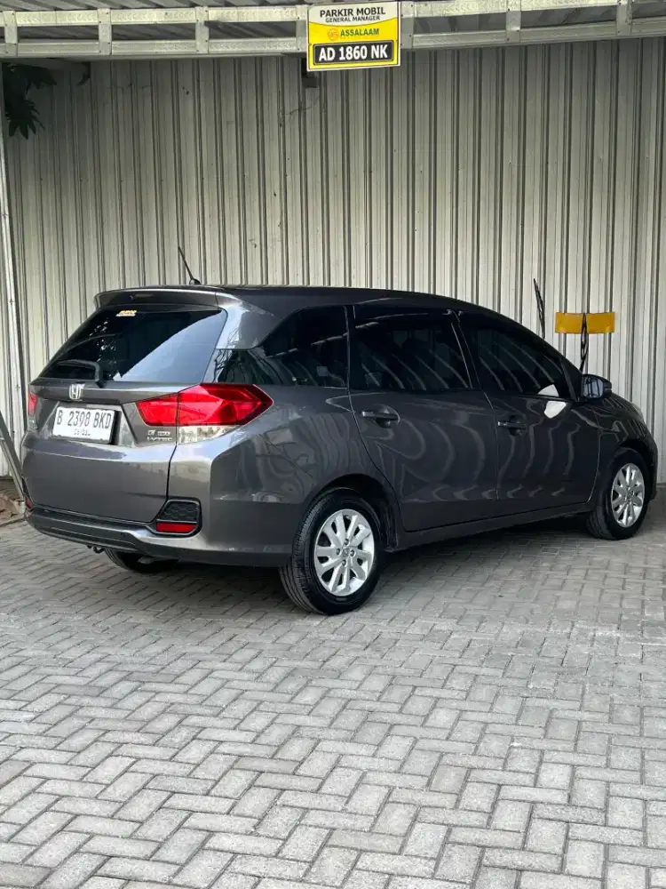 HONDA MOBILIO E CVT 2016