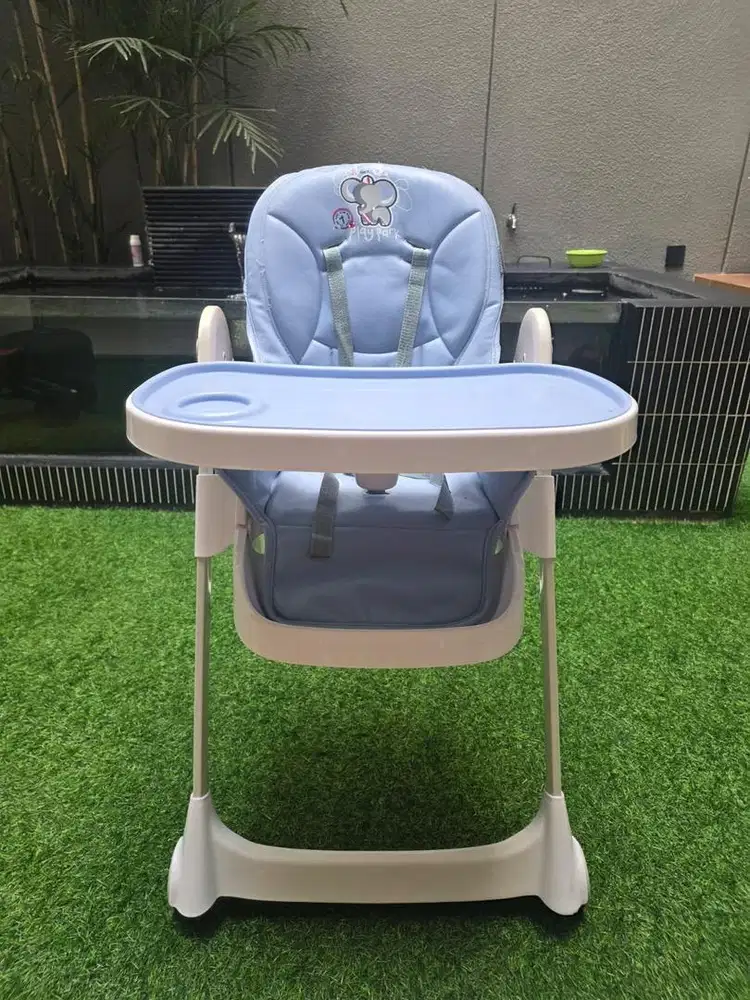 High chair baby does