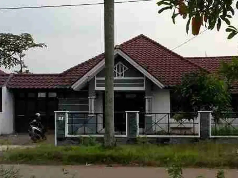 Jual murah Rumah hitung tanah , Luas di Boulevard Perumahan Graha Asri dekat Mm2100 Cibitung