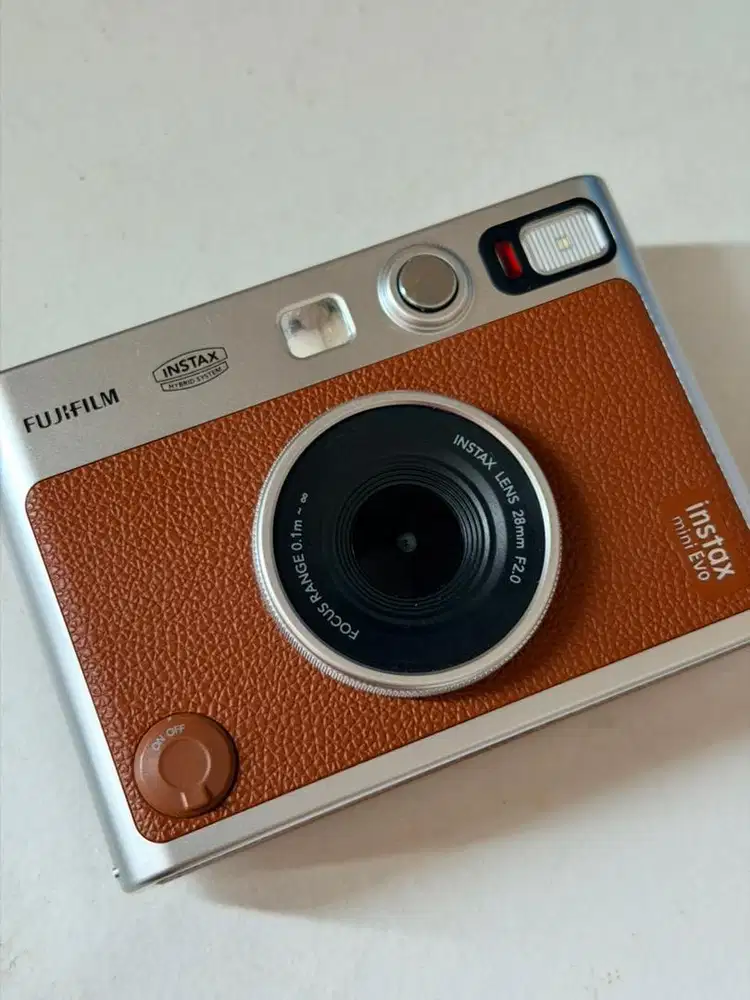FujiFilm Instax Mini Evo
