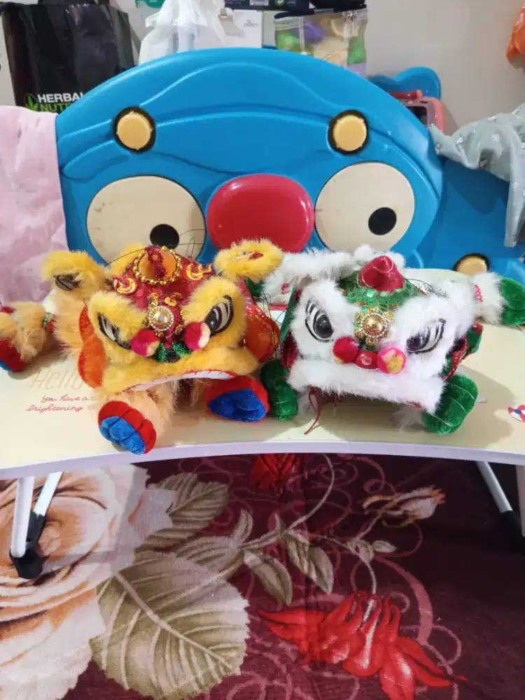 Mainan boneka barongsai