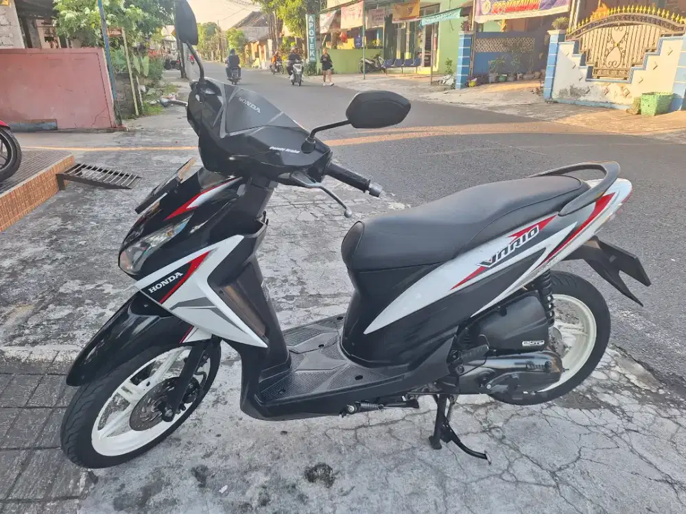 Vario 2017 akhir apikan bisa cash/kredit syariah angsuran TERMURAH