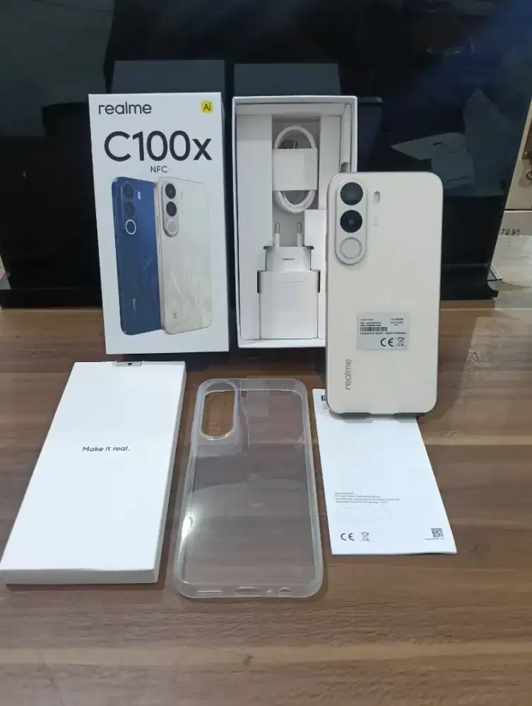Realme C100x ram 6/128gb seken masih bagus banget