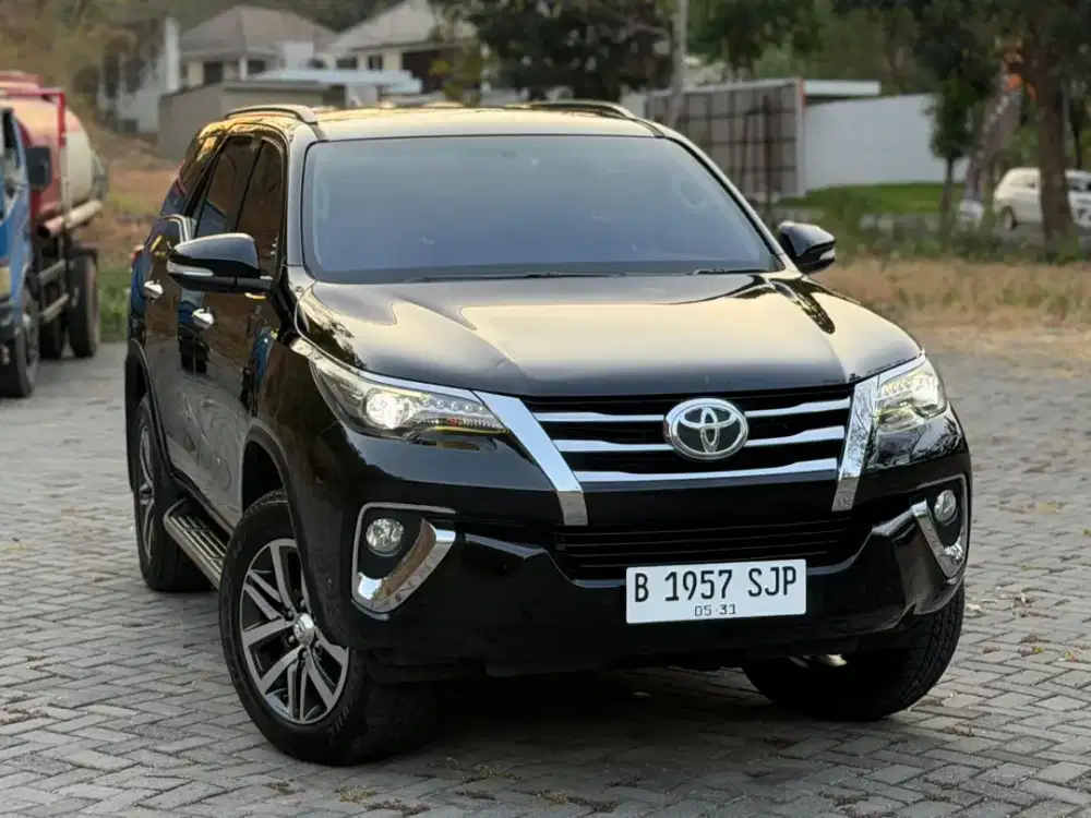 KM 70RB ! TOYOTA FORTUNER 2.4 VRZ 2016 DIESEL MATIC