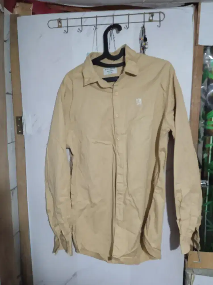 Jual kemeja giordano bahan catton 100 persen