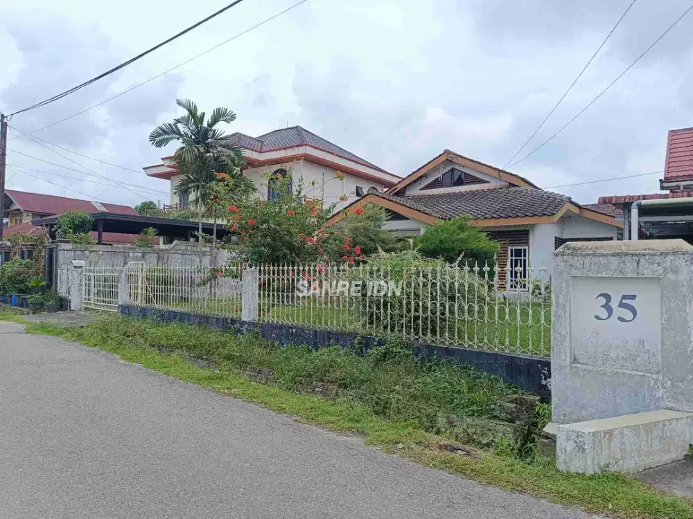 DIJANTUNG KOTA DEKAT KE-BANDARA BELAKANG KANTOR DPRD JL. SUDIRMAN