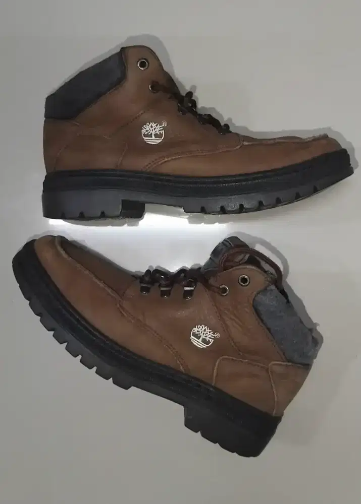 TIMBERLAND 43/27 KULIT