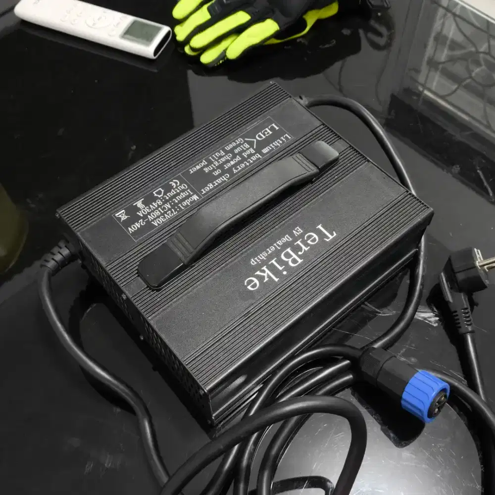 Fast charger Polytron fox r s 200 350 bukan huawei adjustable charging