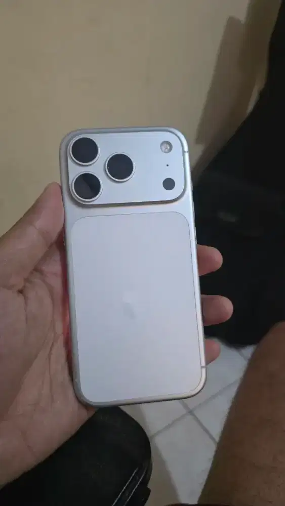 Iphone 17 pro 256Gb factory unlocked beacukai setara ibox