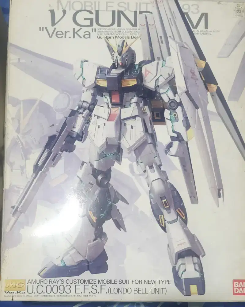 Robot Gundam rakitan