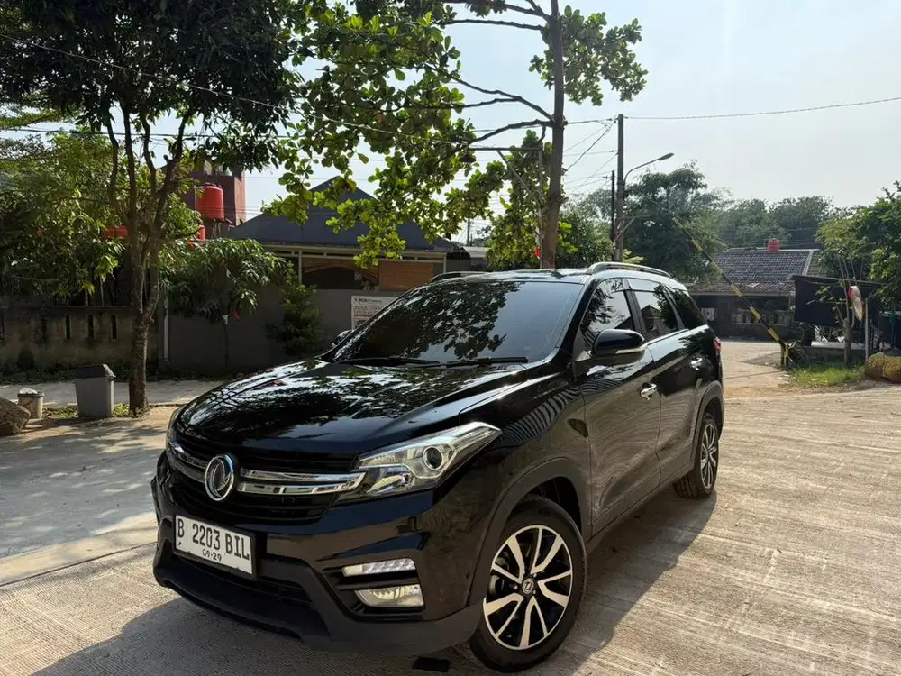 DFSK GLORY 560 TYPE L 1.5 Automatic 2019 Hitam