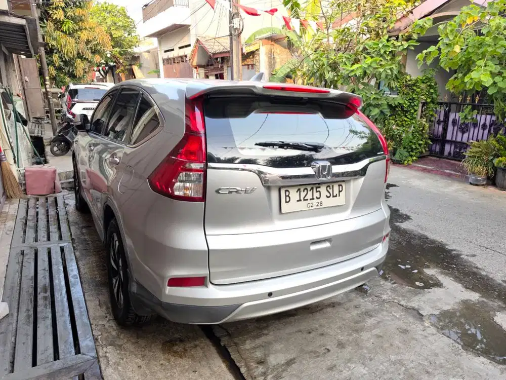 Honda CR-V CRV 2.4 2400cc Matic AT Tahun 2015 Silver , 2016