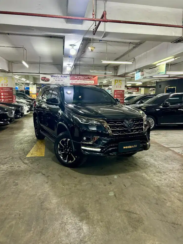 KM 15rb Toyota Fortuner VRZ 2.8 GR AT Diesel 2022 Like New
