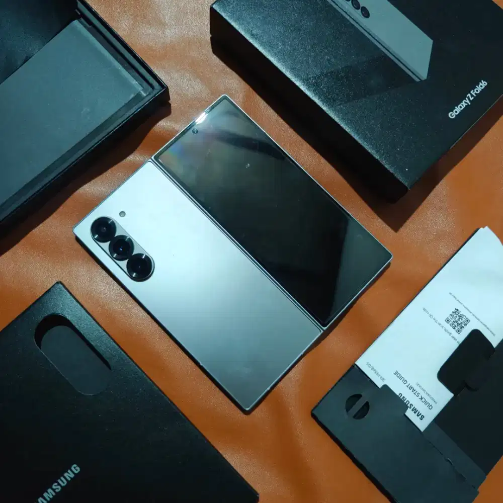 Samsung Galaxy Z Fold 6 12/256 SEIN Fullset