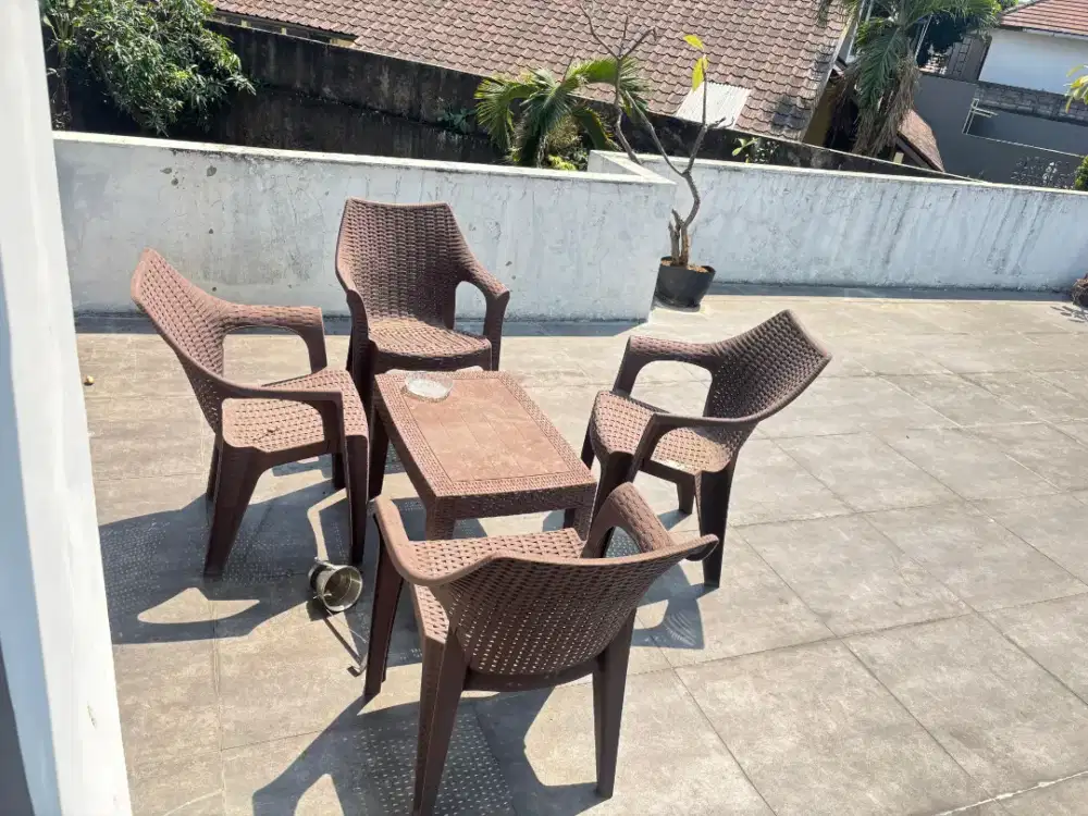 Bangku pelastik 1set