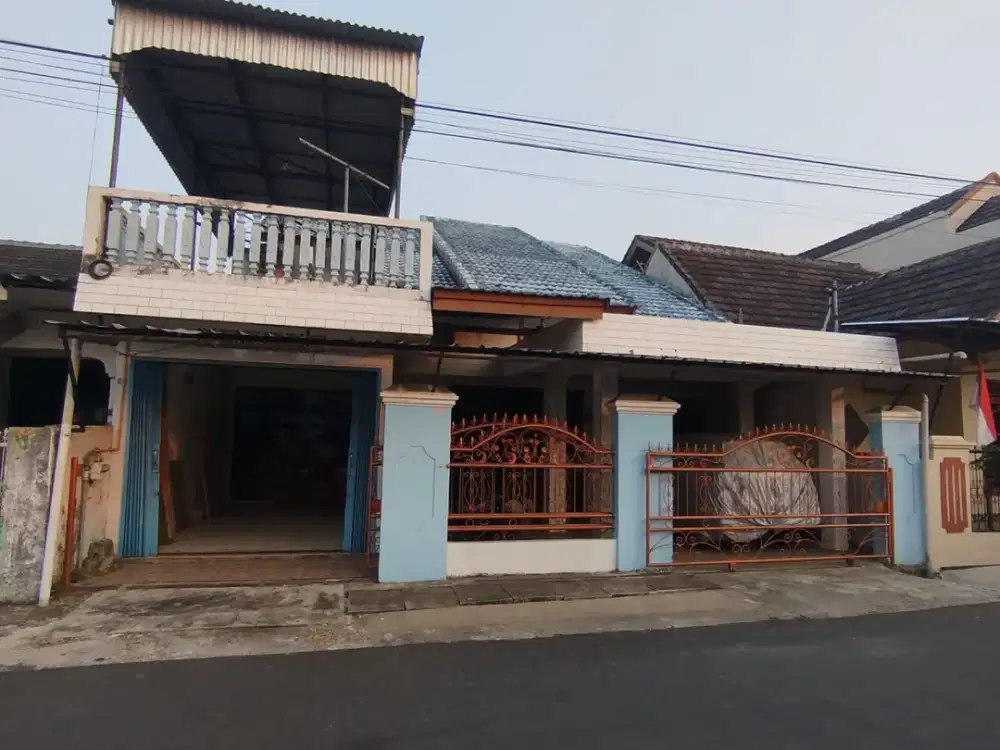 DIJUAL RUMAH JALAN BELIDA KOMPLEK PUSRI SAKO PALEMBANG