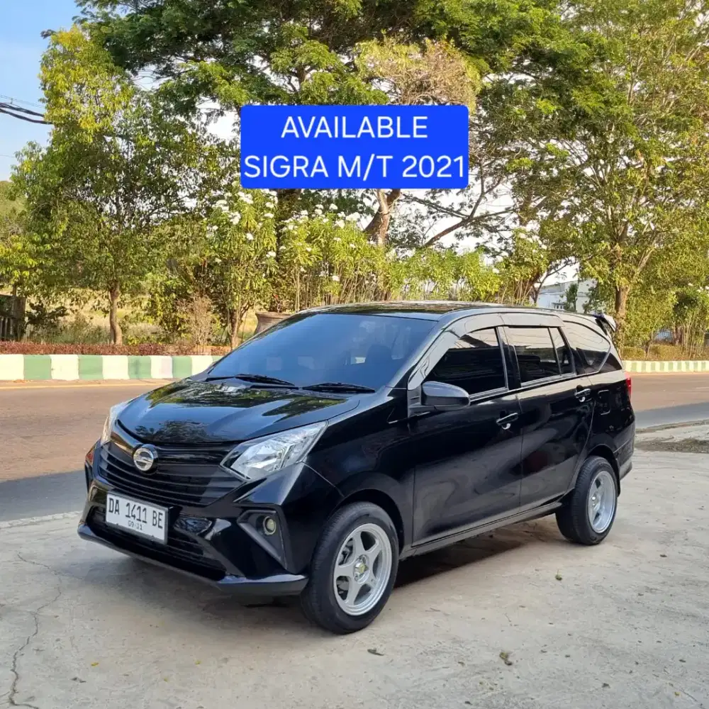 Daihatsu Sigra 1.0 D M/T 2021