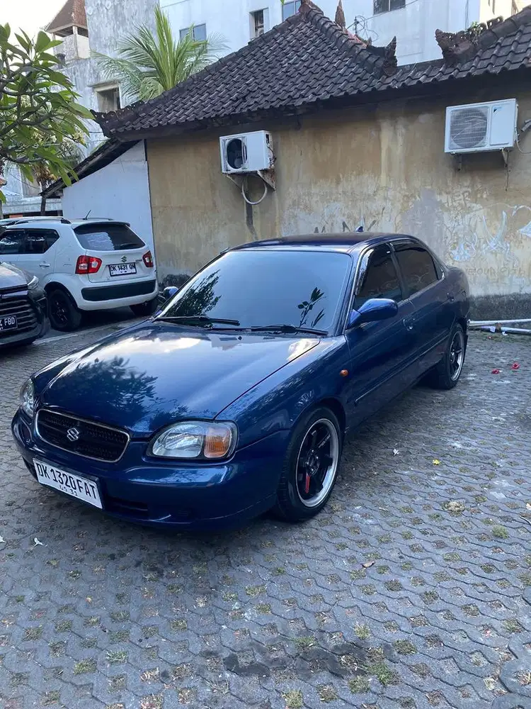 Suzuki Baleno 2000 Bensin