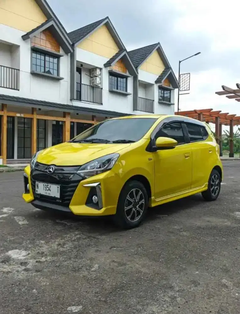 DAIHATSU AYLA 1.2 R MANUAL 2021
