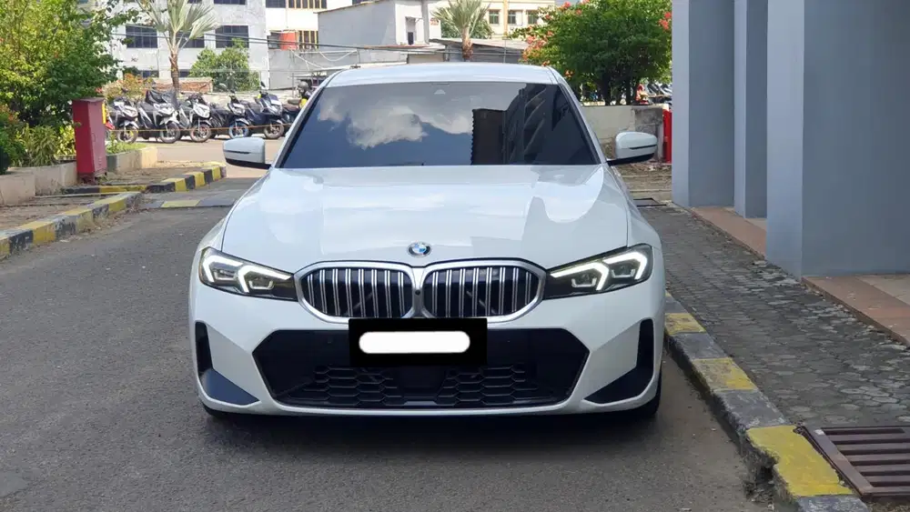 Km 20rb bmw 320i m sport 2024 putih