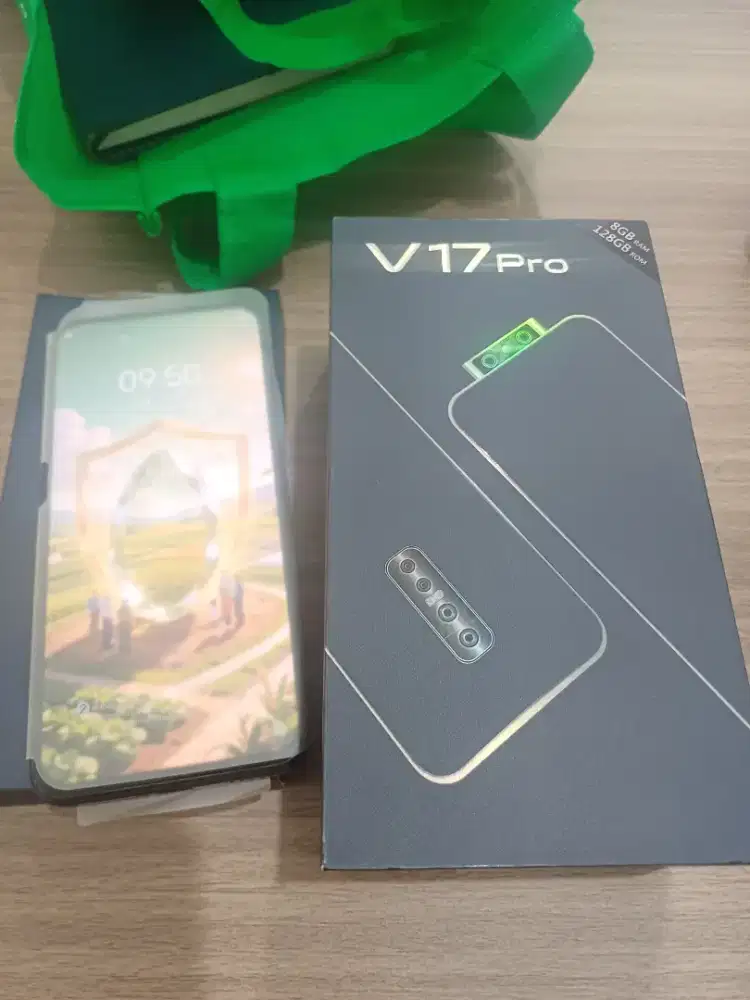 Vivo V17 Pro Ram 12GB 8+4GB 128GB storag3