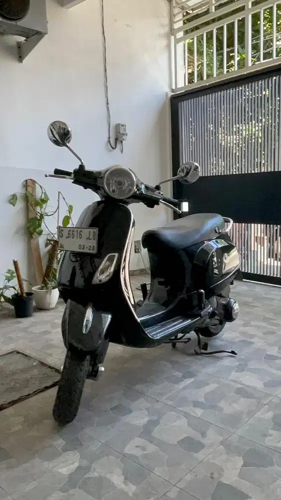 VESPA LX 150 MATIC 2013 — Rp18.5 JUTA