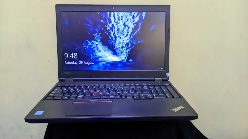 Lenovo ThinkPad L570 i5 Gen 7 RAM 8GB SSD 256GB Mulus + Charger Ori