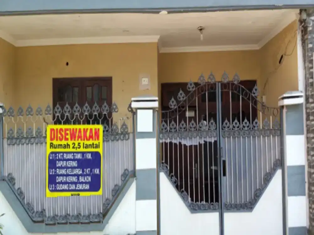 rumah disewakan lebak jaya surabaya