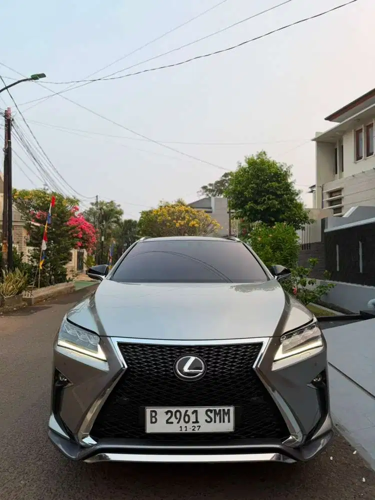 Lexus RX200t F Sport Tahun 2017 Type Tertinggi F Sport