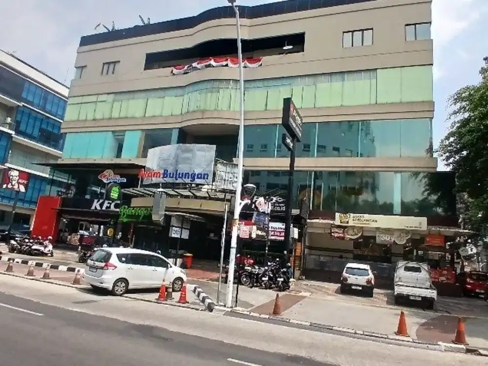 Disewakan Ruang Usaha,Luas 50m2 di Bulungan, Jakarta Selatan
