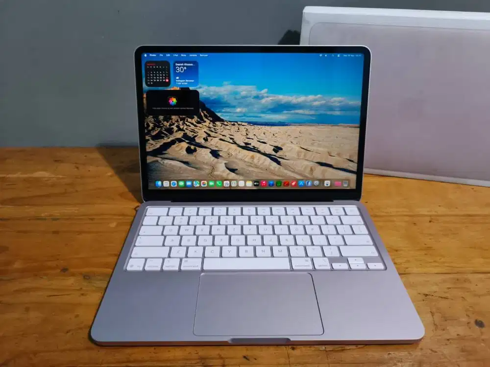 Macbook Neo A18 Pro RAM 8GB SSD 256GB Garansi Juli 2027 Blush Pink