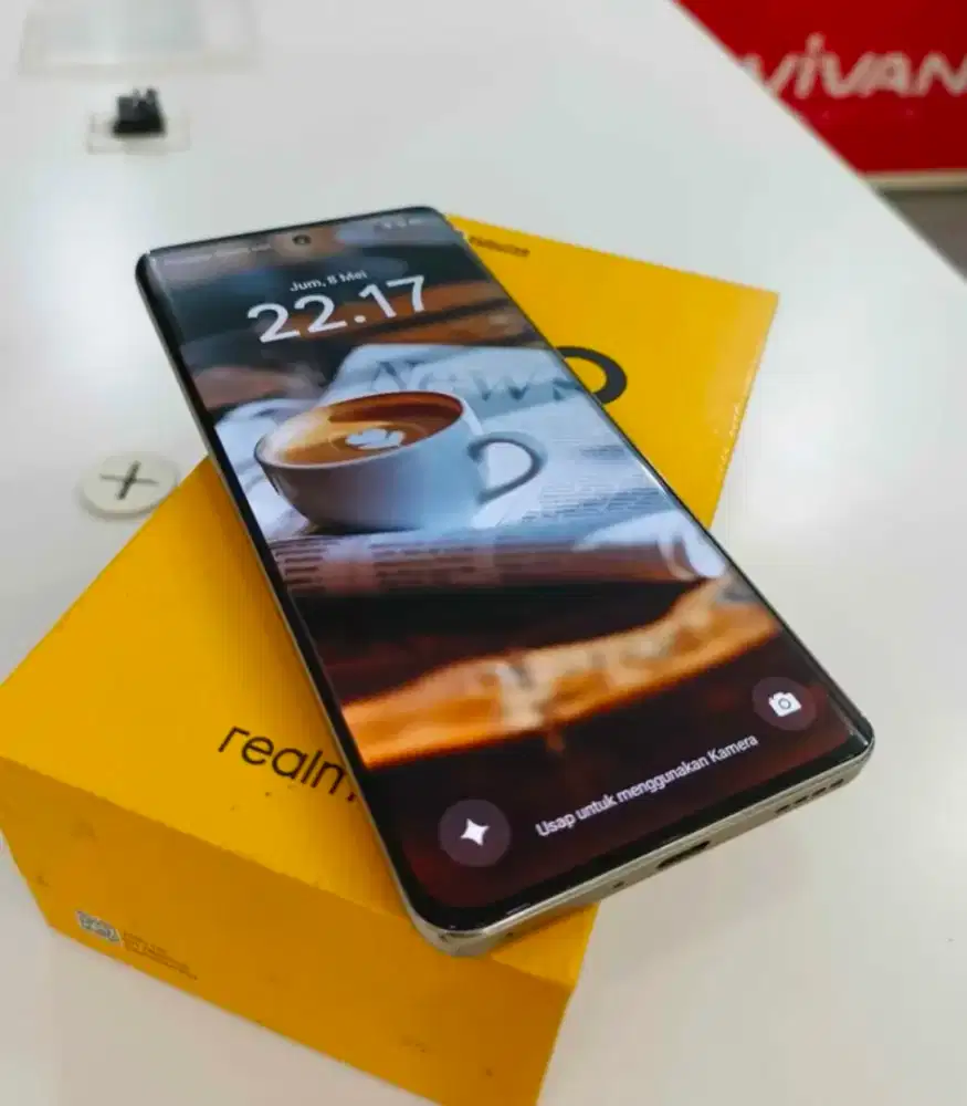 Realmi 12  pro+ 12/512,,fulsett,belum pernah bongkar,,no minus