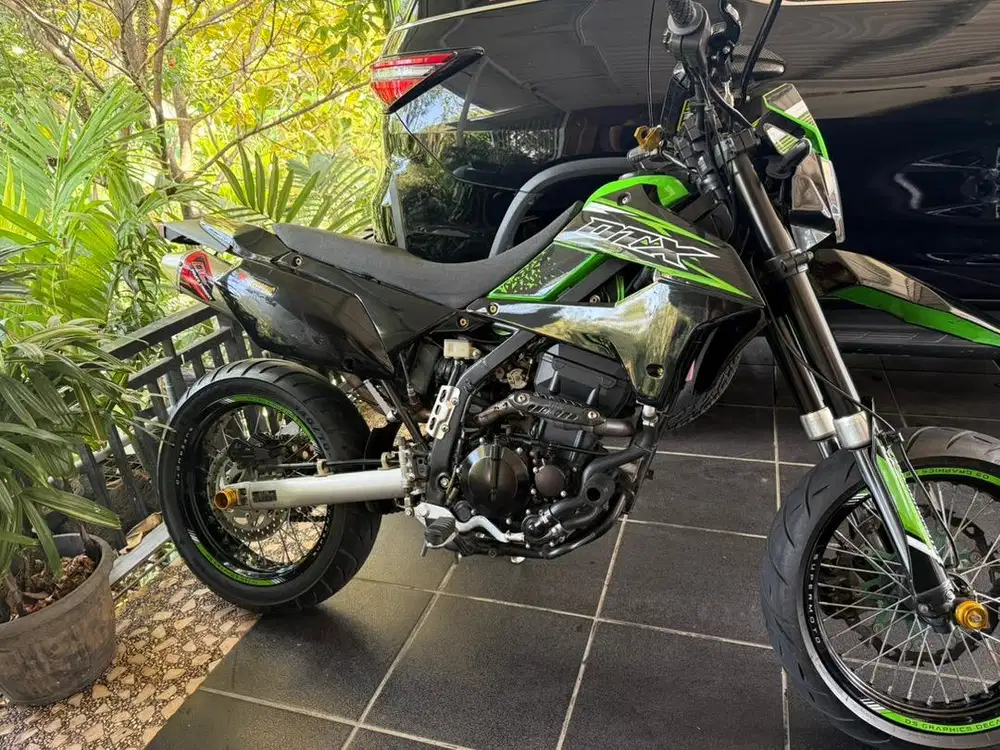 JUAL CEPAT KAWASAKI D TRACKER 250 th 2011 MULUUUS