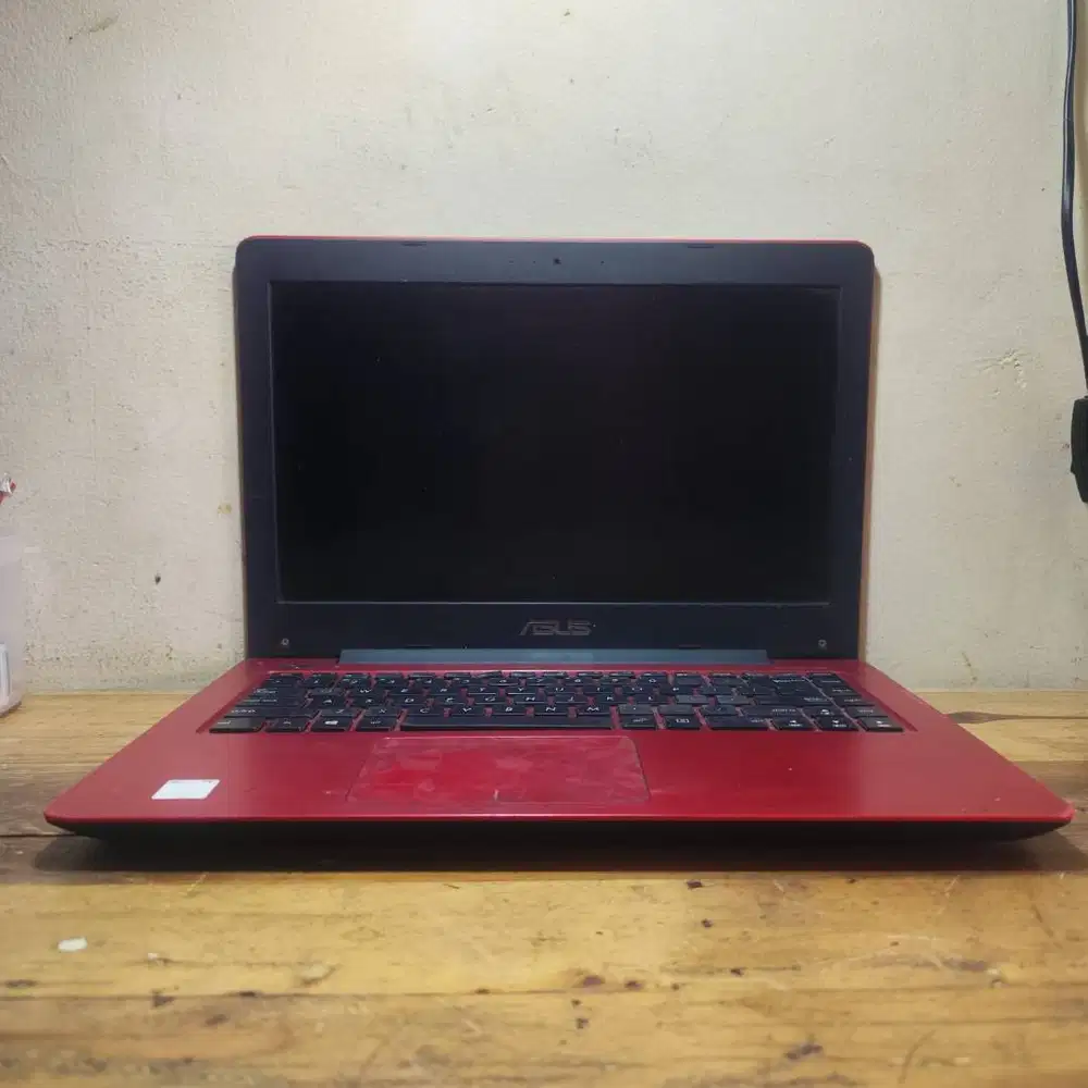 Asus A456U core i5 gen 6 MATI TOTAL