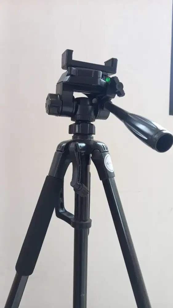 TRIPOD MULTIFUNGSI