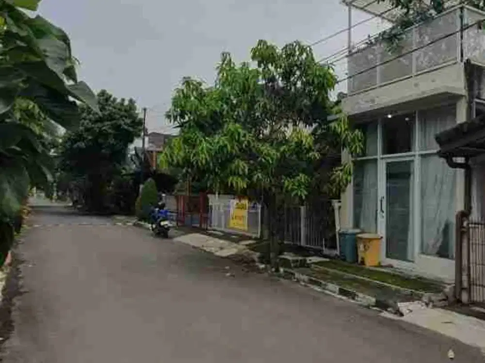DIJUAL CEPAT, RUMAH DI KOMPLEK GRIYA CARAKA ANTAPANI ARCAMANIK