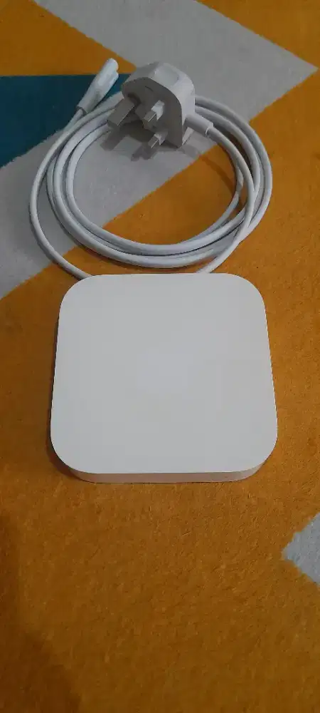 Apple Airport Express WiFi Router Normal