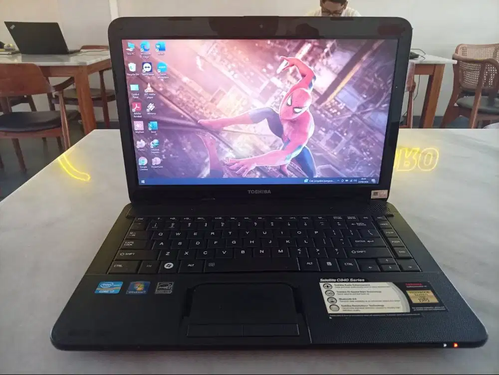 Laptop Toshiba C840 Core I7 Ram 4 Second Normal