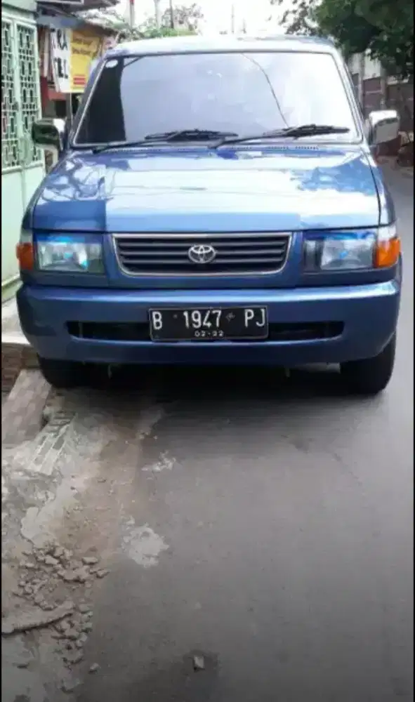 Kijang Kapsul SSX 1997 Bensin