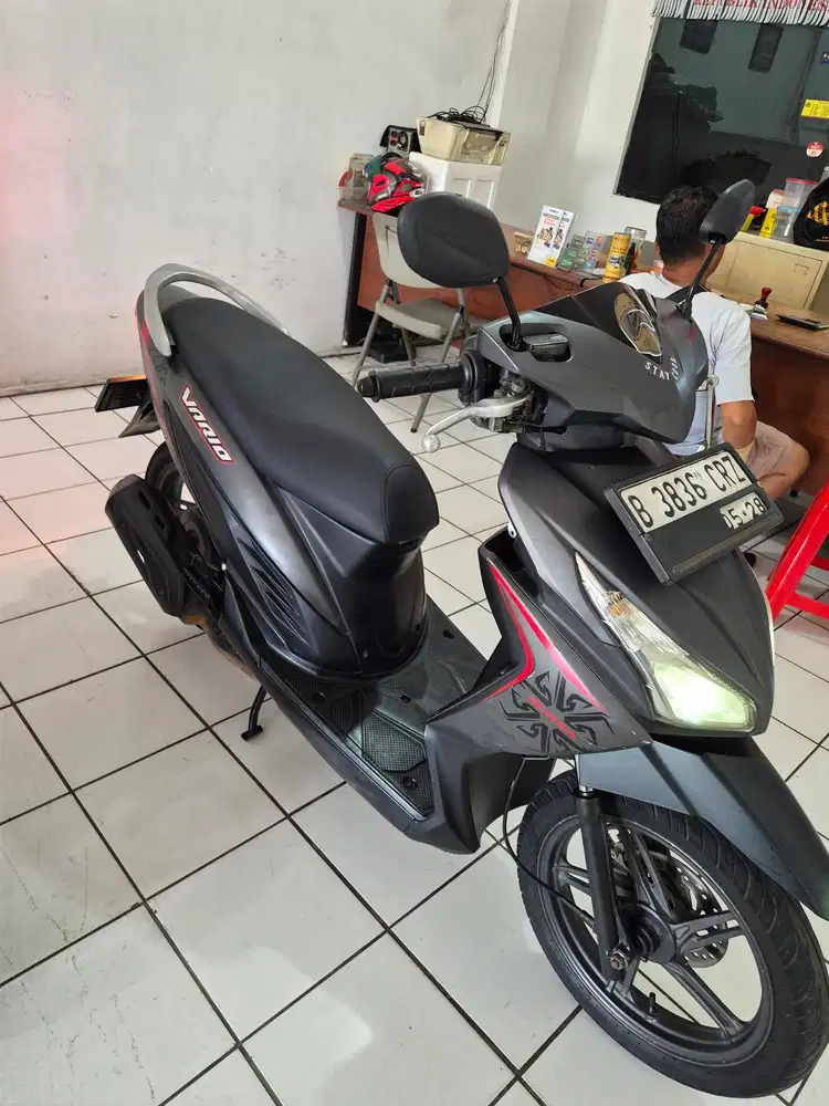 VARIO 110 LED 2018 OKe..cash/ kredit DP 1.350